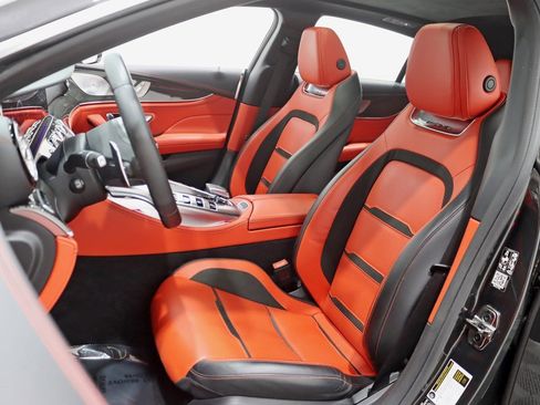 Used 2019 Mercedes-Benz AMG GT 63 image 32