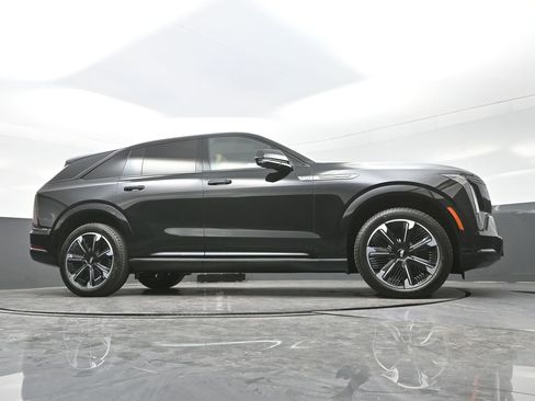 New 2026 Cadillac Escalade IQ Sport 2 w/ LPO, Floor Liner Package image 15