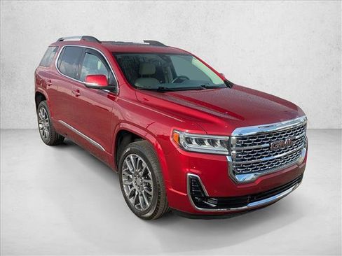 Used 2023 GMC Acadia Denali w/ Denali Ultimate Package image 3