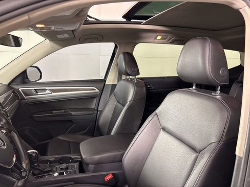 Used 2018 Volkswagen Atlas SEL image 28