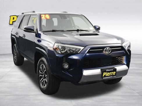 Used 2024 Toyota 4Runner TRD Off-Road Premium w/ Moonroof Package AWD/4WD image 2