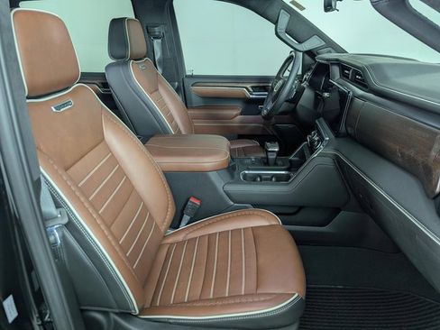 Used 2024 GMC Sierra 1500 Denali Ultimate image 23