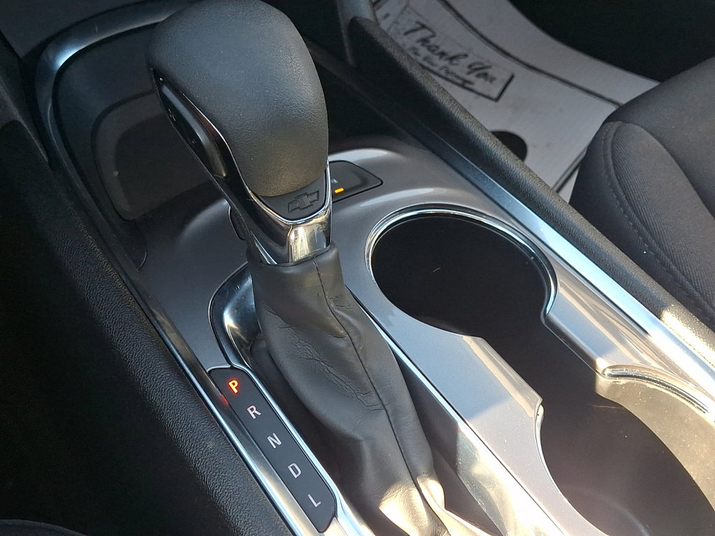 Used 2025 Chevrolet Malibu LT FWD image 30