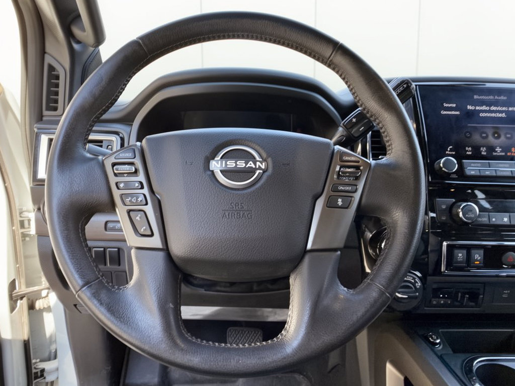 Used 2023 Nissan Titan Platinum Reserve w/ Moonroof Package AWD/4WD image 10