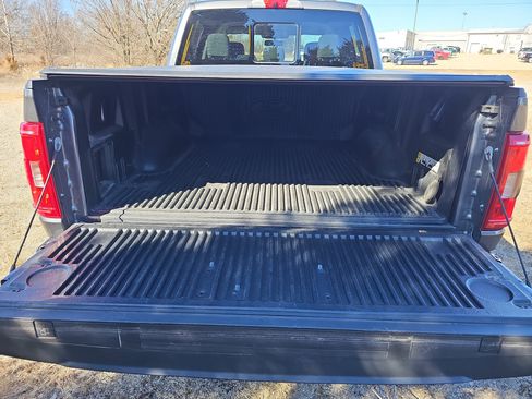 Used 2022 Ford F150 XLT w/ Equipment Group 302A High image 9