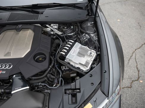 Used 2022 Audi RS 6 image 56