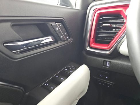 Used 2023 GMC Canyon AT4X w/ Edition 1 image 34