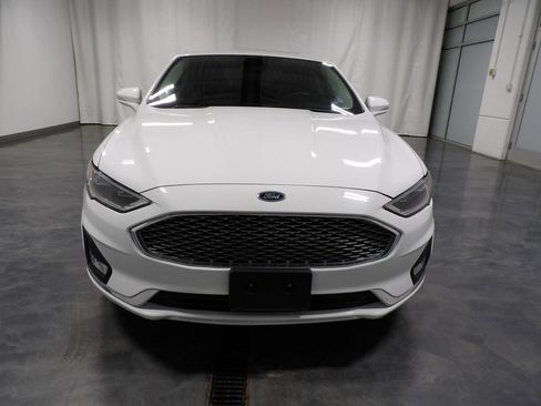 Used 2019 Ford Fusion Titanium AWD/4WD image 3