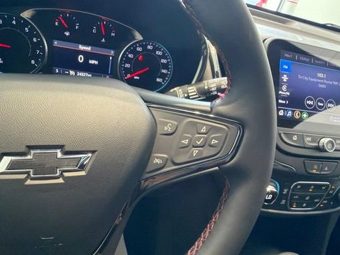 Certified 2024 Chevrolet Equinox RS AWD/4WD image 22