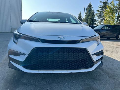 Used 2023 Toyota Corolla SE w/ SE Premium Package FWD image 29