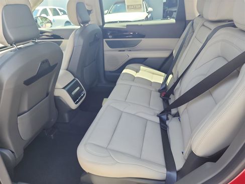 New 2025 Lincoln Nautilus Premier image 20