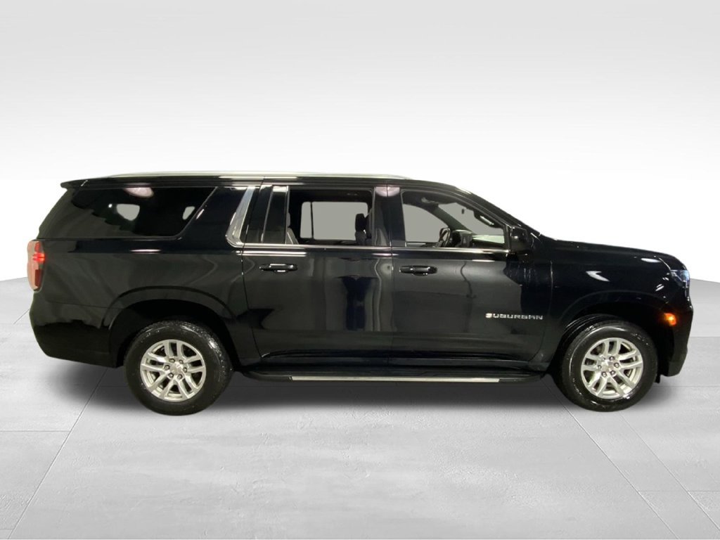 Used 2024 Chevrolet Suburban LS AWD/4WD image 10