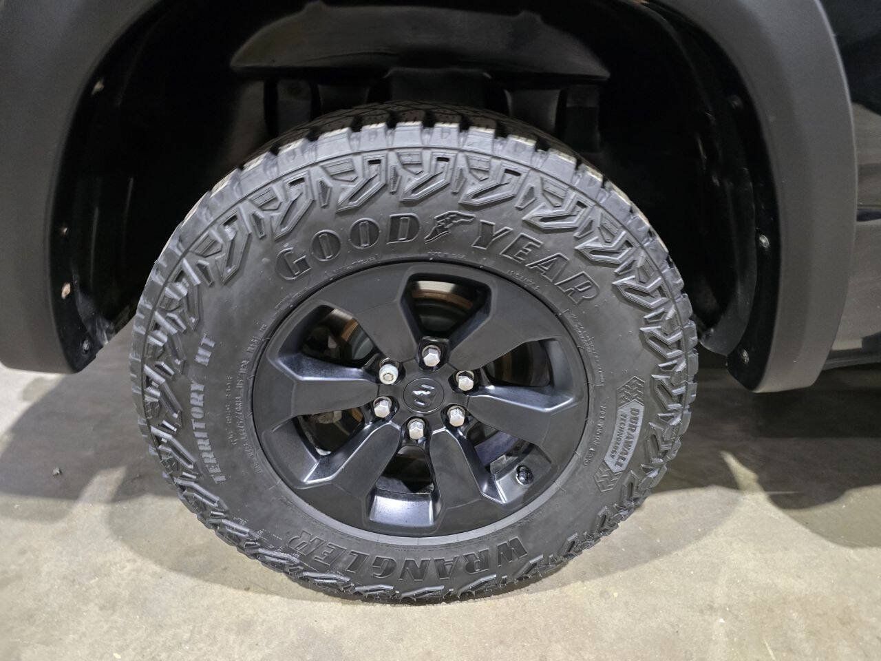 Used 2019 RAM 1500 Sport w/ Level 2 Equipment Group AWD/4WD image 22