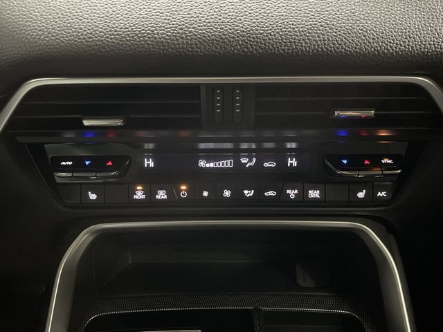 Used 2024 MAZDA CX-90 Plug-In Hybrid w/ Preferred AWD/4WD image 21