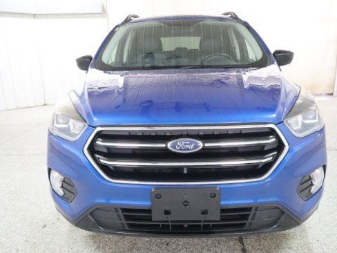 Used 2018 Ford Escape SE w/ SE Sport Appearance Package AWD/4WD image 7
