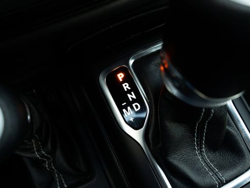 Used 2021 Jeep Wrangler Unlimited Sahara w/ LED Lighting Group image 31