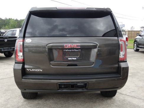 Used 2019 GMC Yukon SLT image 4