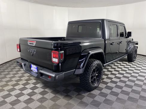 Used 2022 Jeep Gladiator Mojave AWD/4WD image 7