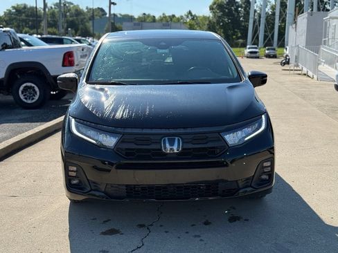 Used 2025 Honda Odyssey Sport-L image 3