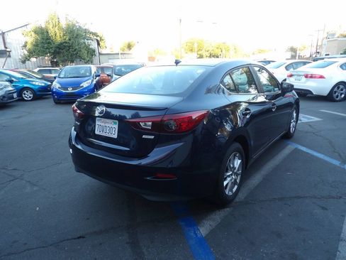 Used 2014 MAZDA MAZDA3 i Grand Touring FWD image 3