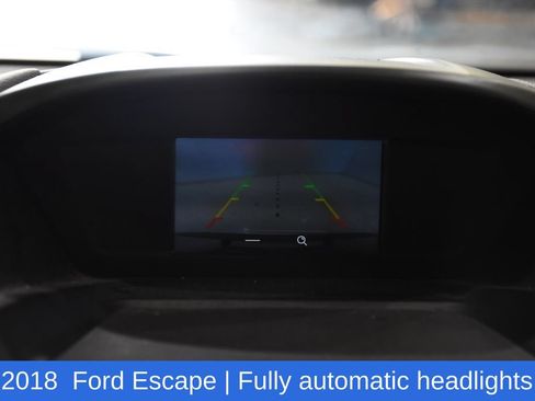 Used 2018 Ford Escape SE FWD image 17