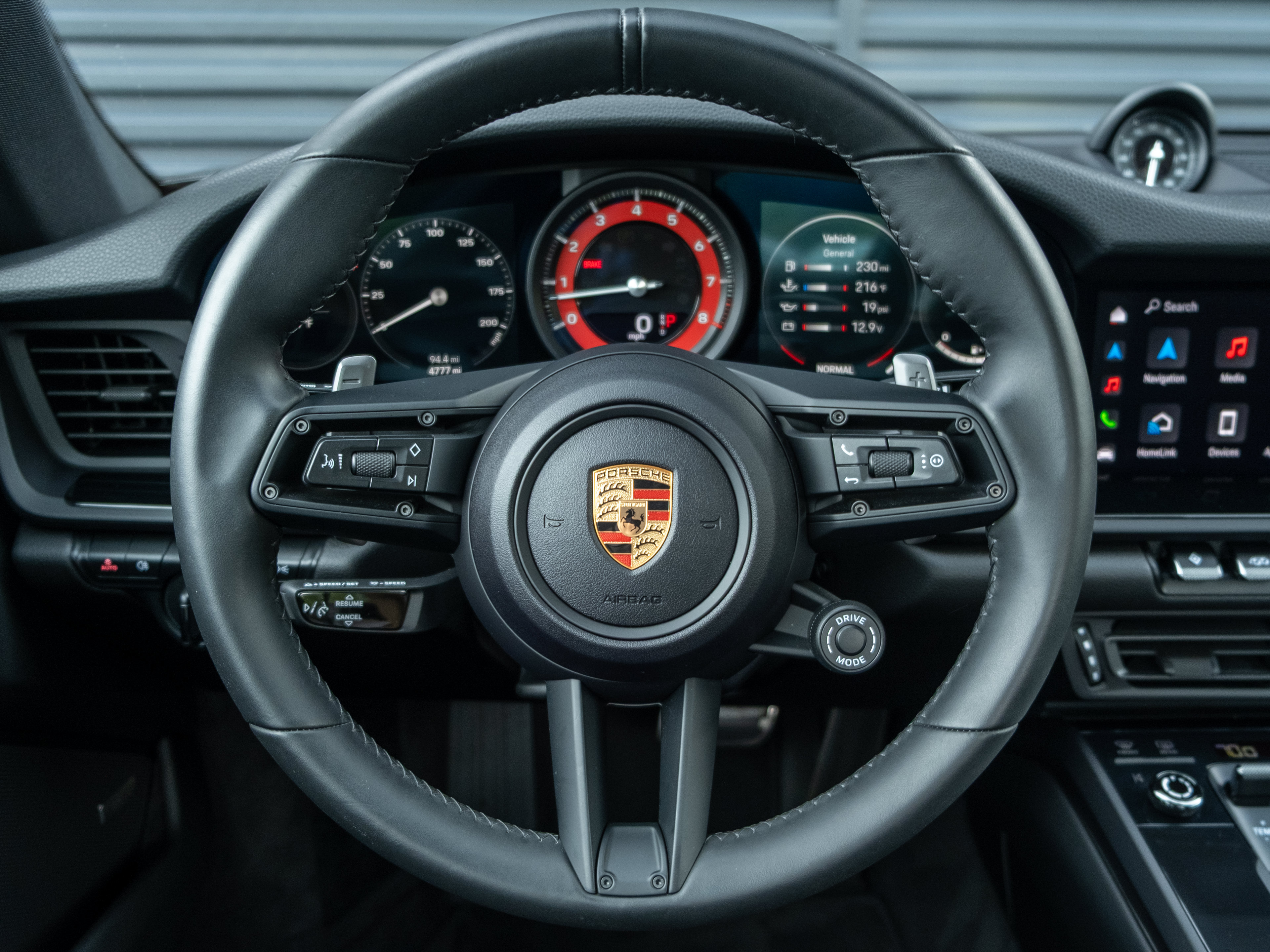Certified 2024 Porsche 911 Carrera T RWD image 23