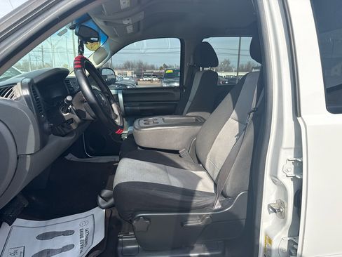 Used 2009 Chevrolet Silverado 1500 LS image 10