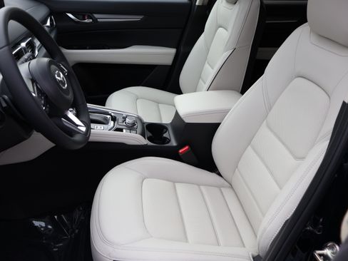 New 2025 MAZDA CX-5 AWD 2.5 S w/ Premium Plus Pkg image 41