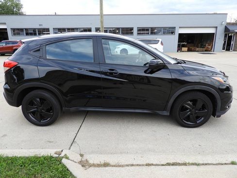 Used 2022 Honda HR-V EX image 9