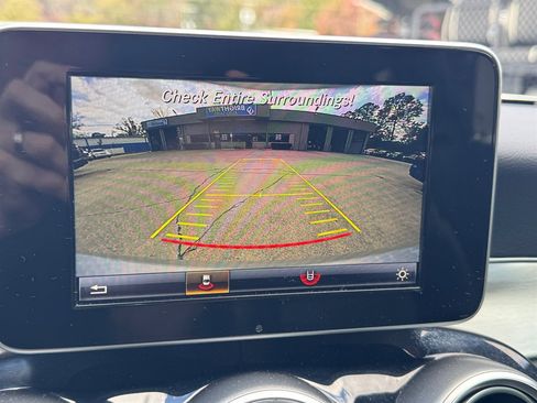 Used 2017 Mercedes-Benz C 300 C300 image 8