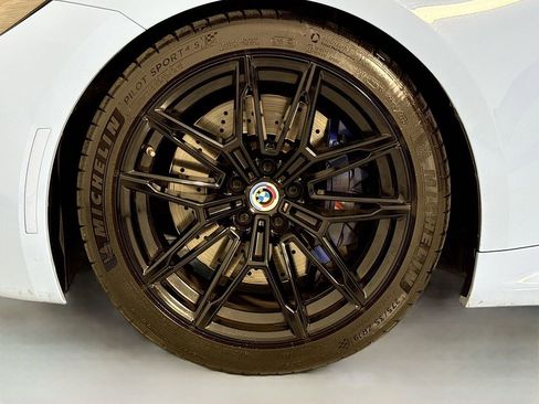 Used 2023 BMW M2 w/ Lighting Package RWD image 14