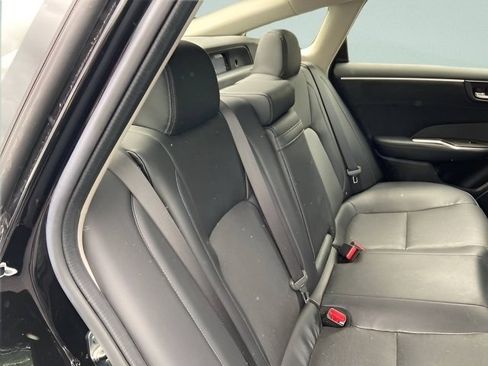 Used 2018 Honda Clarity Touring image 9