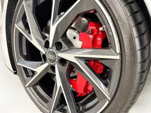 Used 2022 Audi R8 V10 performance image 26