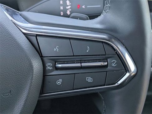 Used 2025 Chevrolet Equinox LT w/ Convenience Package II image 27