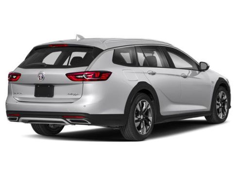 Used 2019 Buick Regal Essence w/ Driver Confidence Package I AWD/4WD image 3