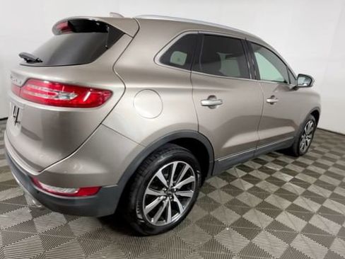 Used 2019 Lincoln MKC Reserve w/ MKC Climate Package AWD/4WD image 4