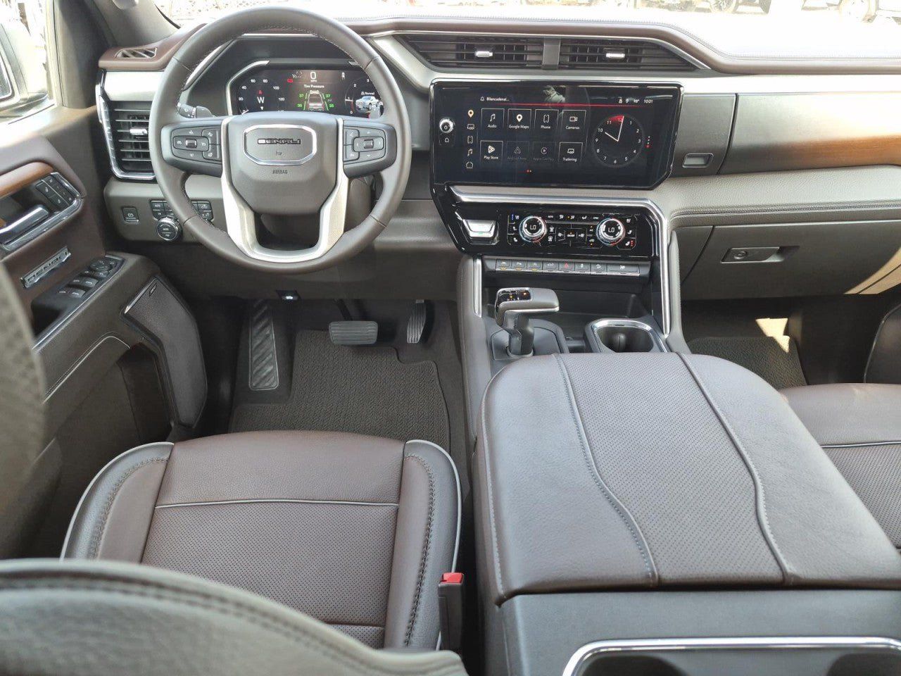 Certified 2023 GMC Sierra 1500 Denali w/ Technology Package AWD/4WD image 16
