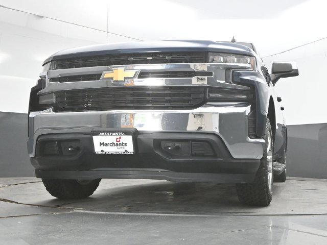 Used 2019 Chevrolet Silverado 1500 LT w/ All-Star Edition AWD/4WD image 32