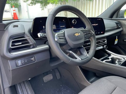 New 2026 Chevrolet Traverse LT FWD image 11