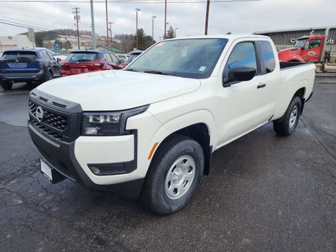 New 2026 Nissan Frontier S w/ S Utility Package image 4