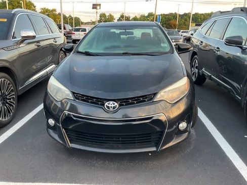 Used 2015 Toyota Corolla S FWD image 13