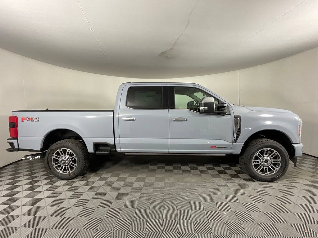 New 2026 Ford F350 Platinum w/ Platinum Plus Package AWD/4WD image 2
