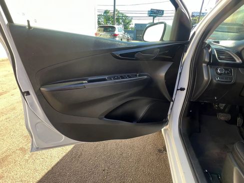 Used 2020 Chevrolet Spark LT FWD image 12