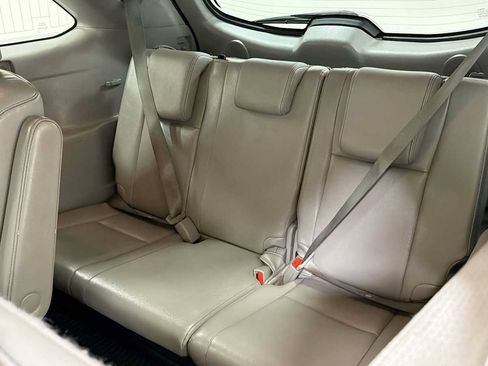 Used 2014 Toyota Highlander Limited FWD image 26