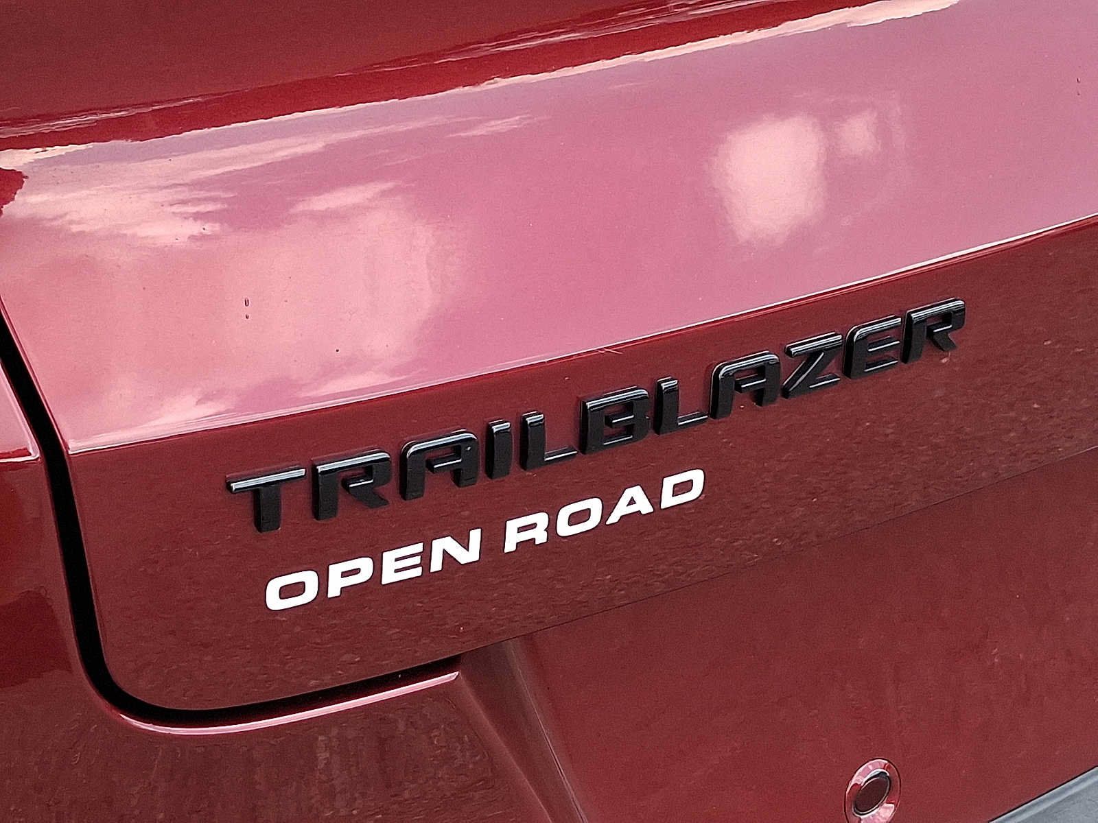 Used 2022 Chevrolet TrailBlazer RS w/ Technology Package FWD image 31
