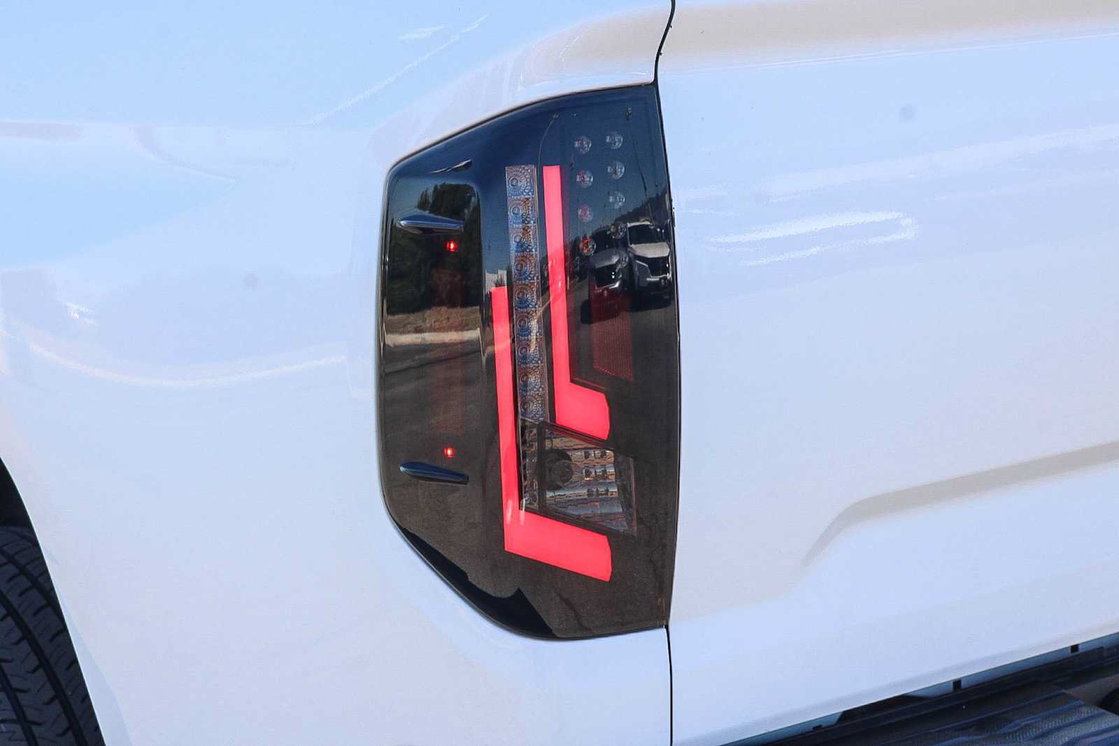 Used 2019 Toyota Tundra SR5 w/ SR5 Upgrade Package RWD image 13