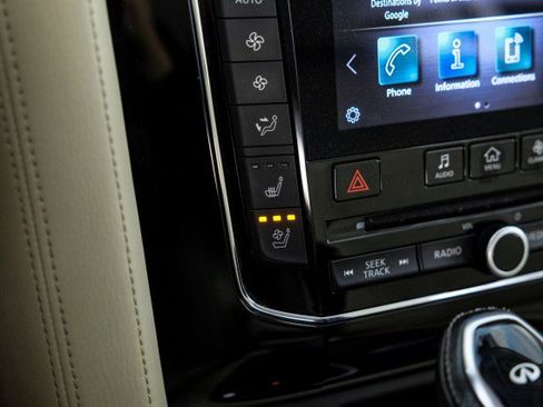 Used 2020 INFINITI QX80 Limited AWD/4WD image 22