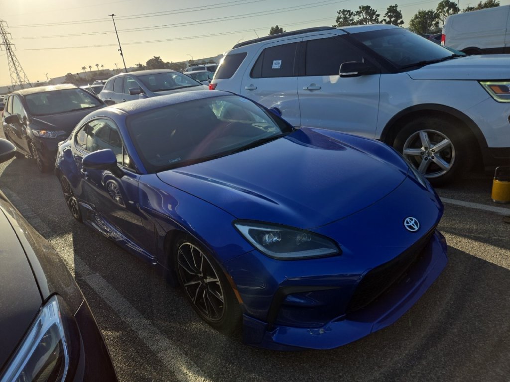 Used 2023 Subaru BRZ Limited RWD image 1
