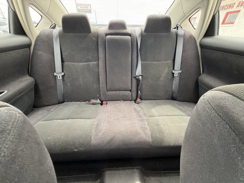 Used 2013 Nissan Altima 2.5 SV FWD image 29