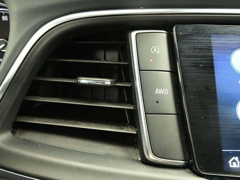 Used 2023 Buick Enclave Essence w/ Sport Touring Edition AWD/4WD image 19